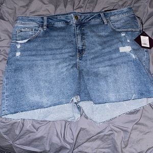 Ava&Viv Raw Hem shorts